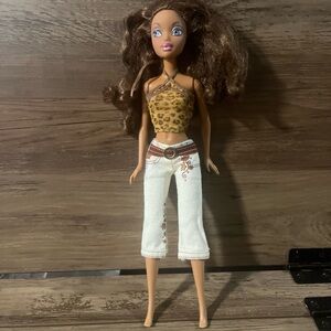Barbie My Scene  Madison Westley Doll In Outfit Shirt & Pant Set